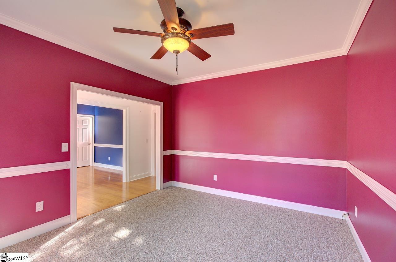 229 E Thistle Lane
