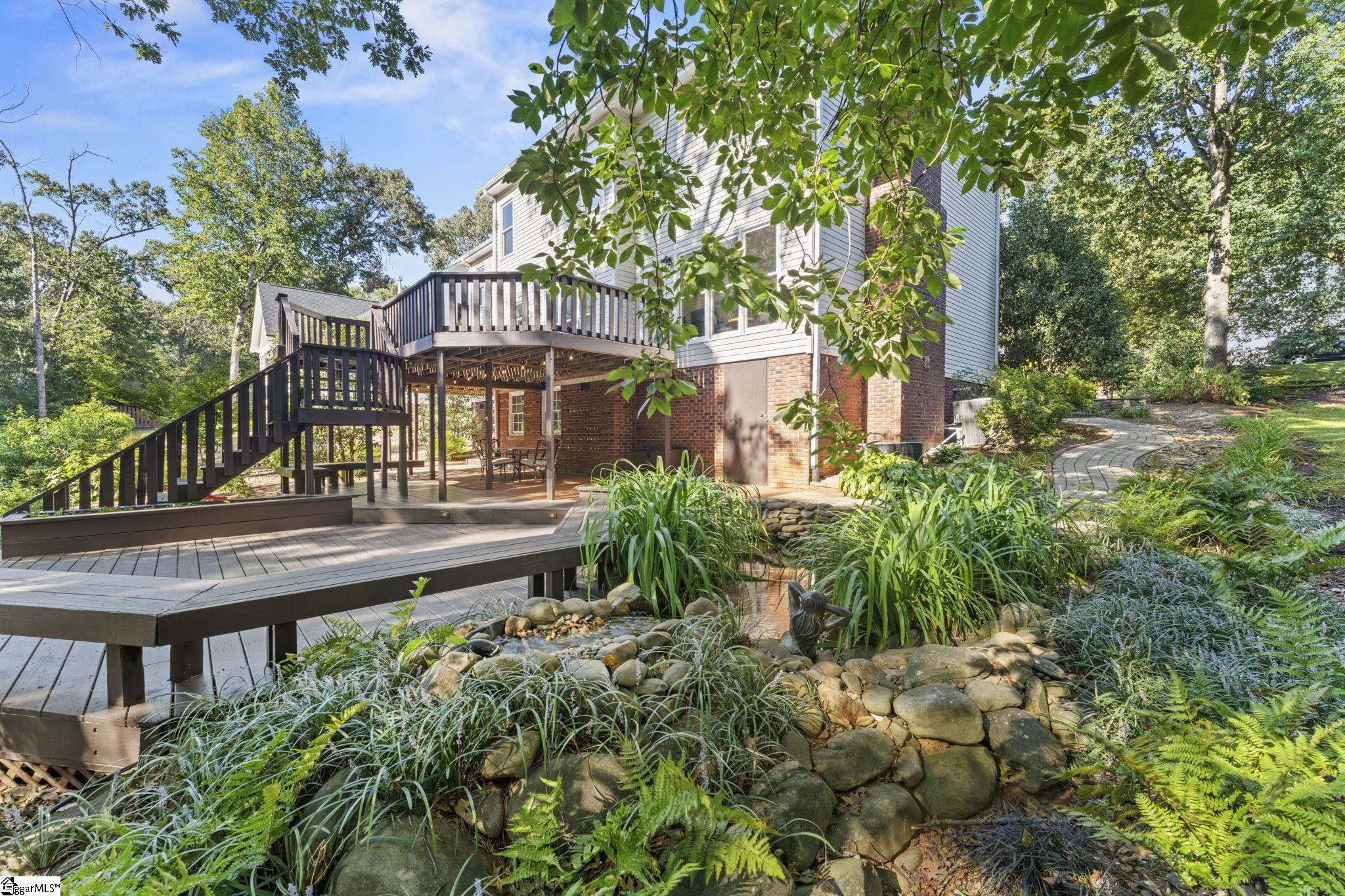 222 Rock Road