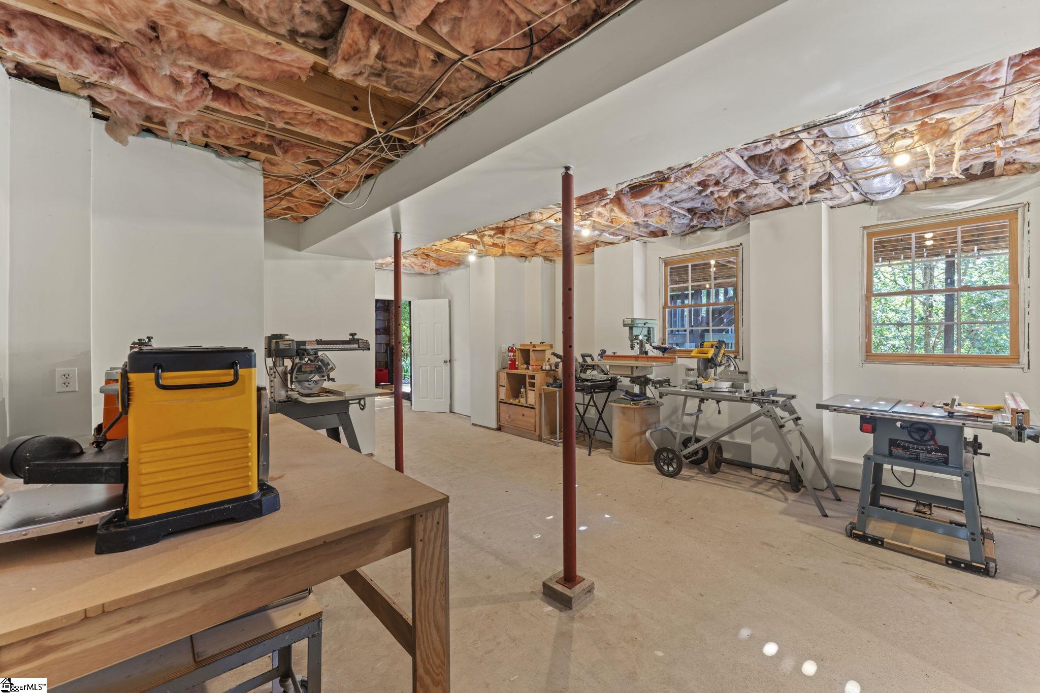 222 Rock Road