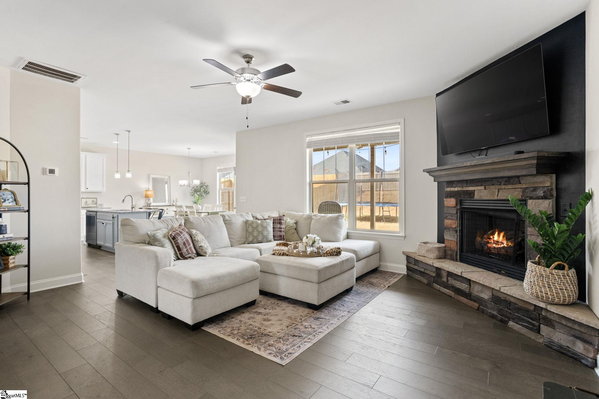 286 Foxbank Circle