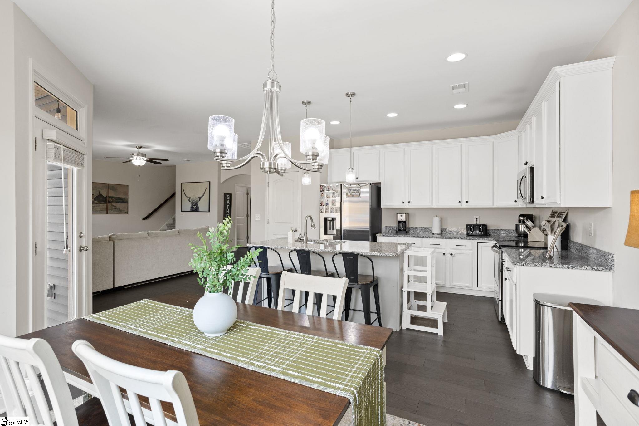 286 Foxbank Circle