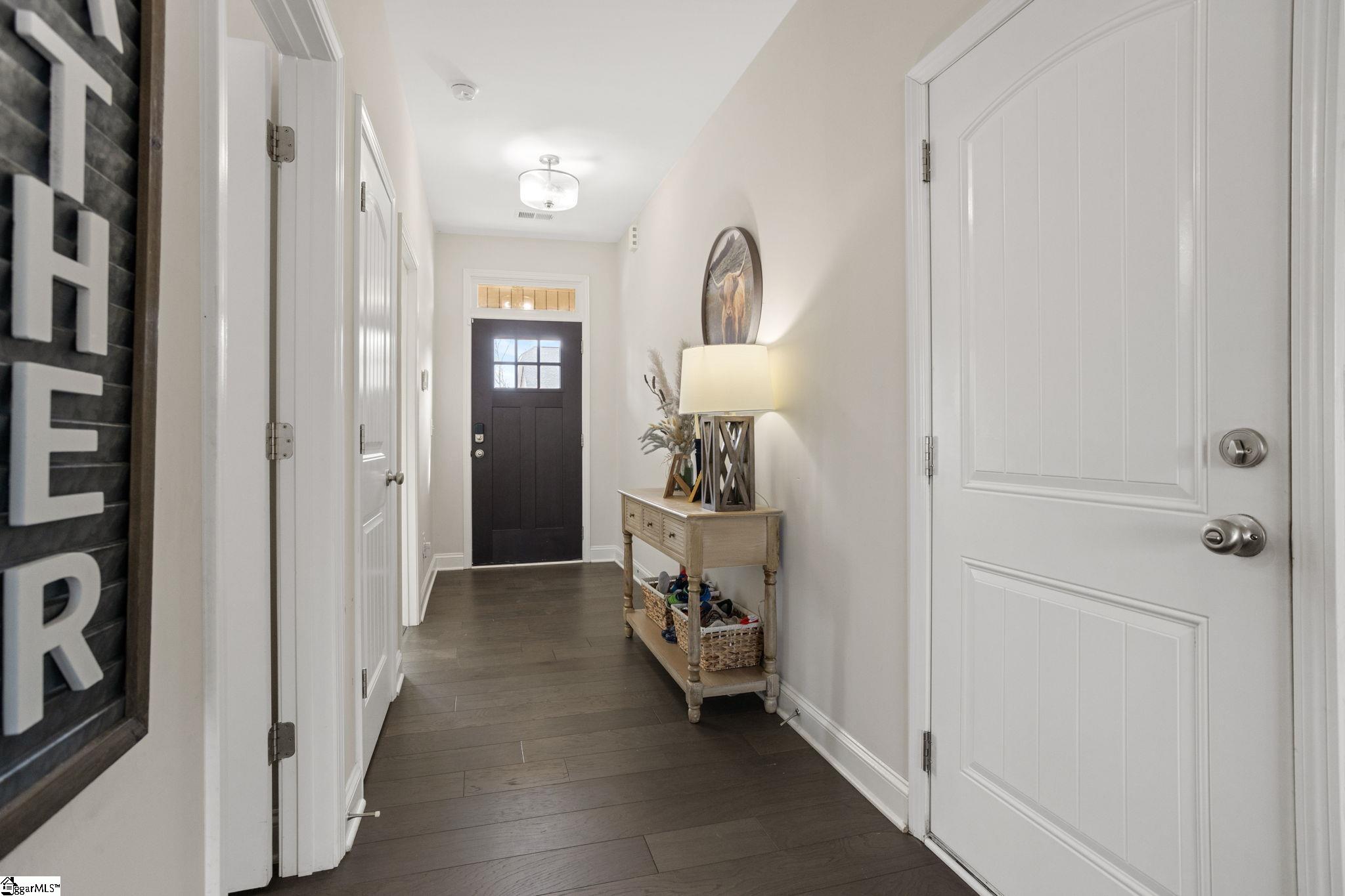 286 Foxbank Circle