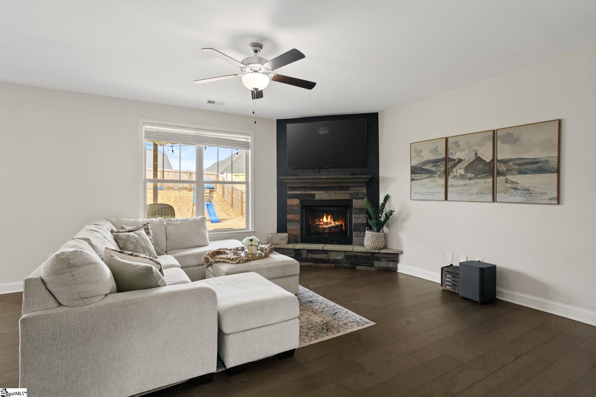286 Foxbank Circle