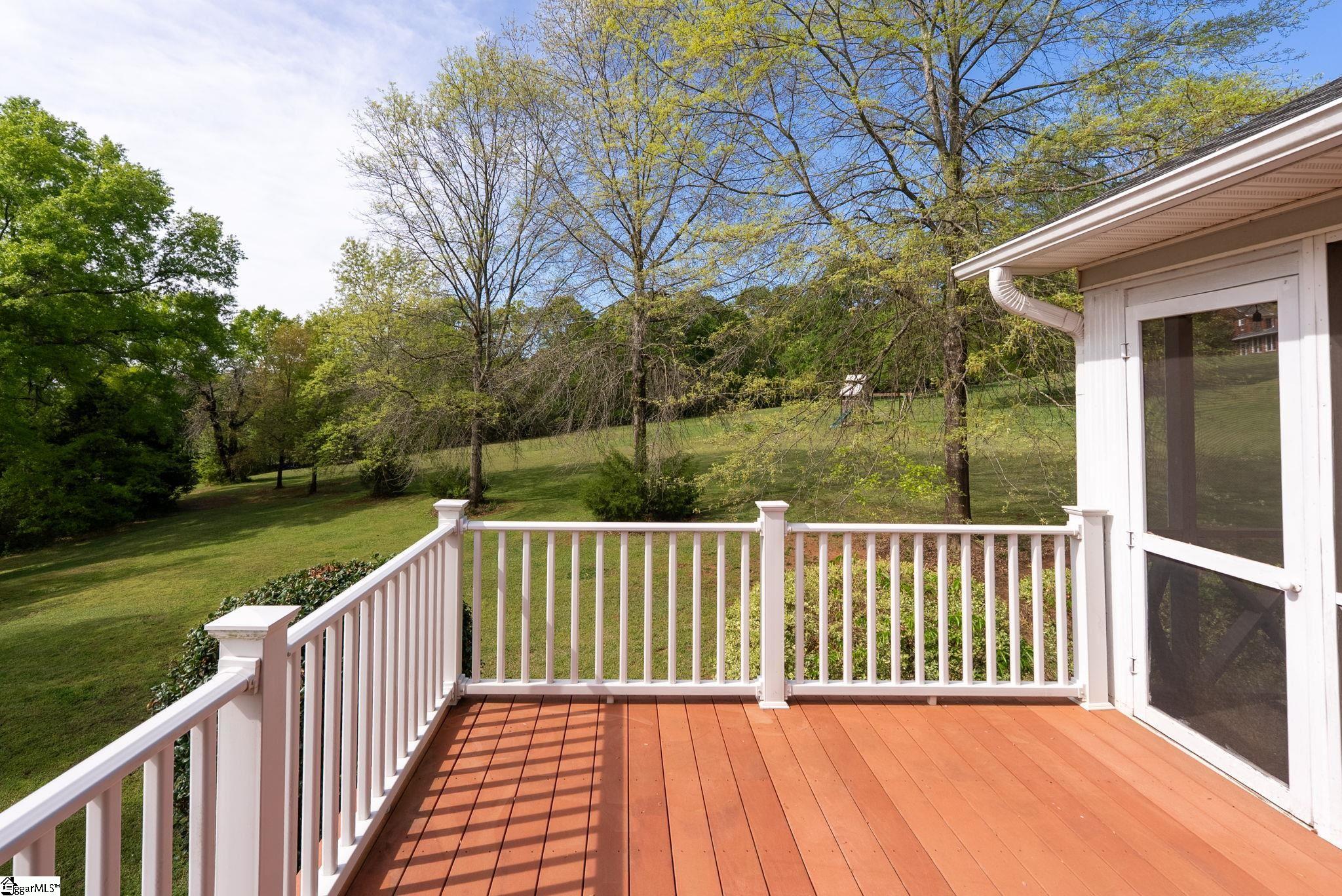 528 Riveredge Court