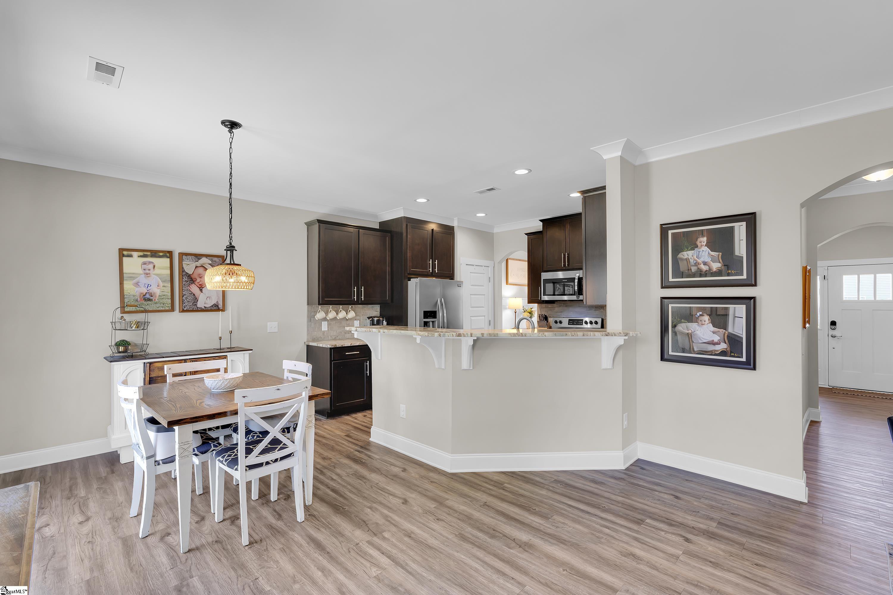 14 Stonebury Drive