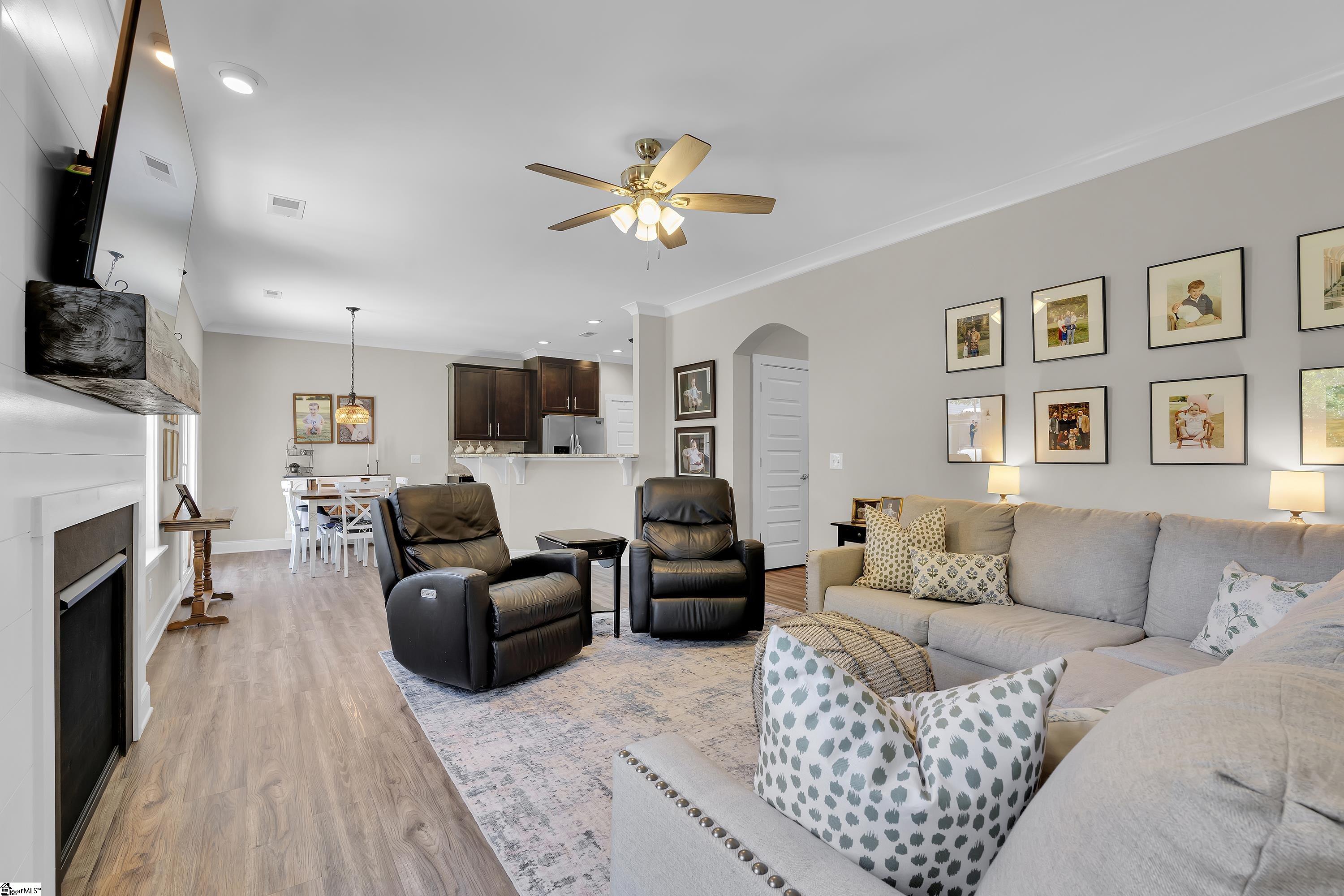 14 Stonebury Drive