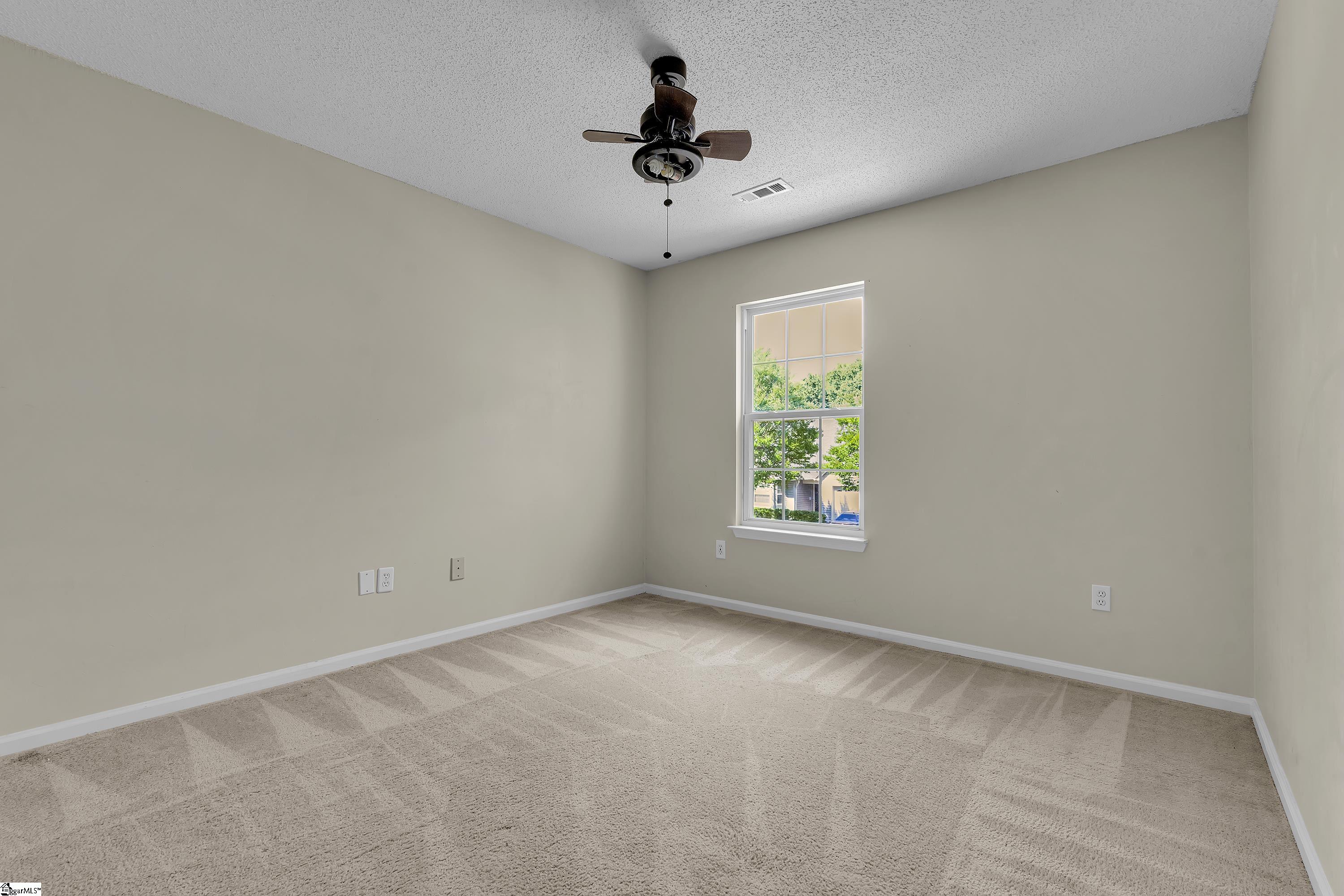 342 Riverside Chase Circle