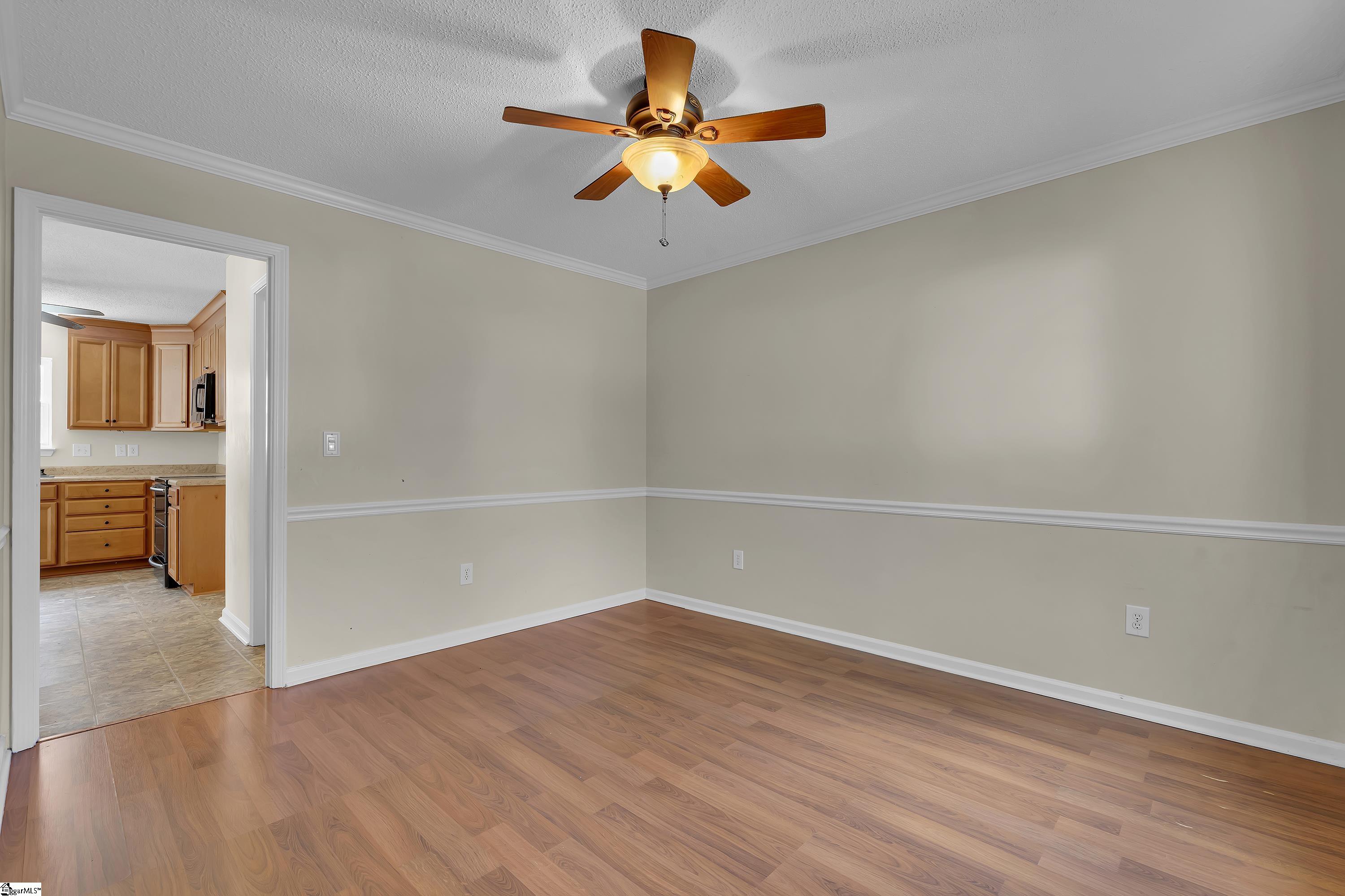 342 Riverside Chase Circle