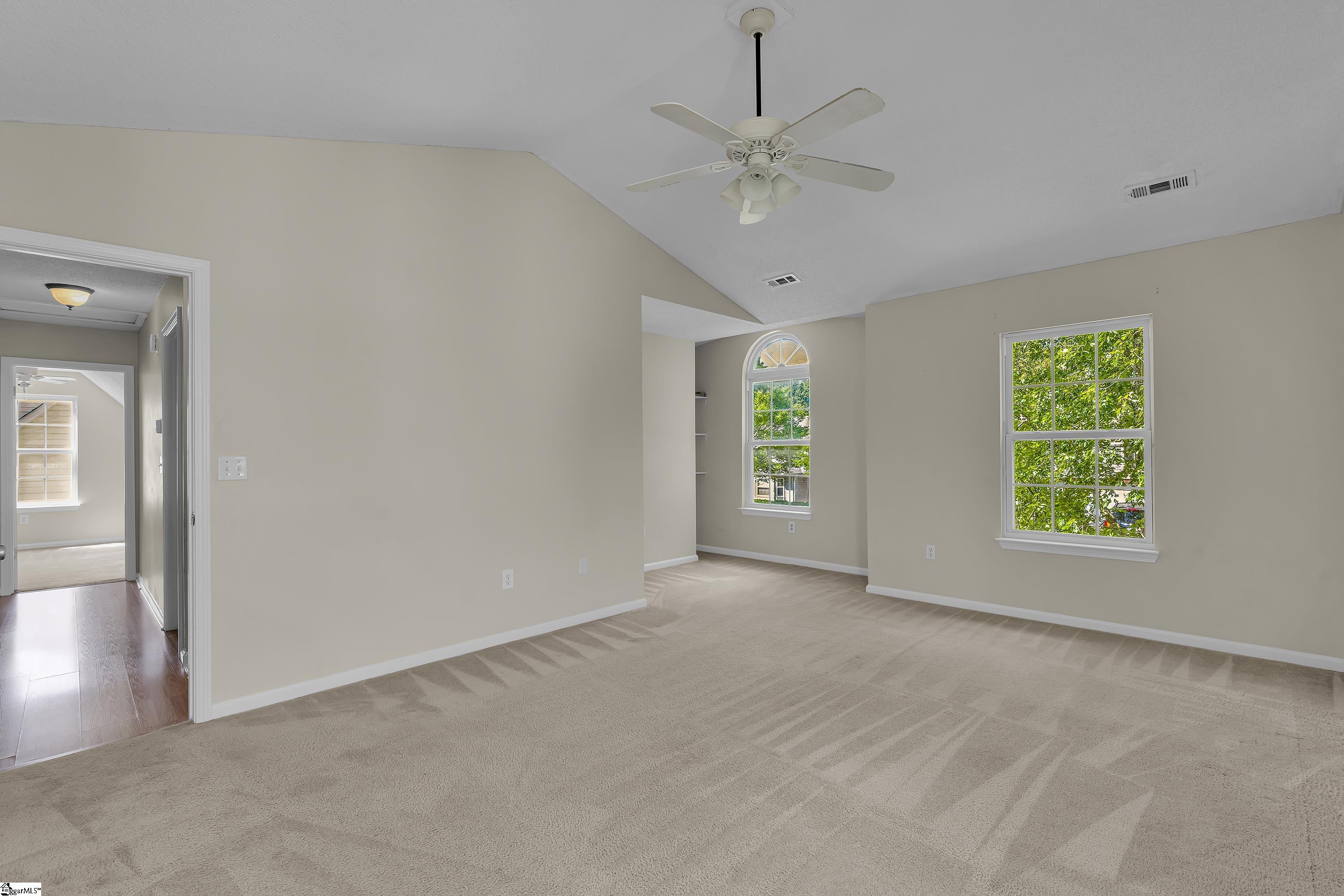 342 Riverside Chase Circle