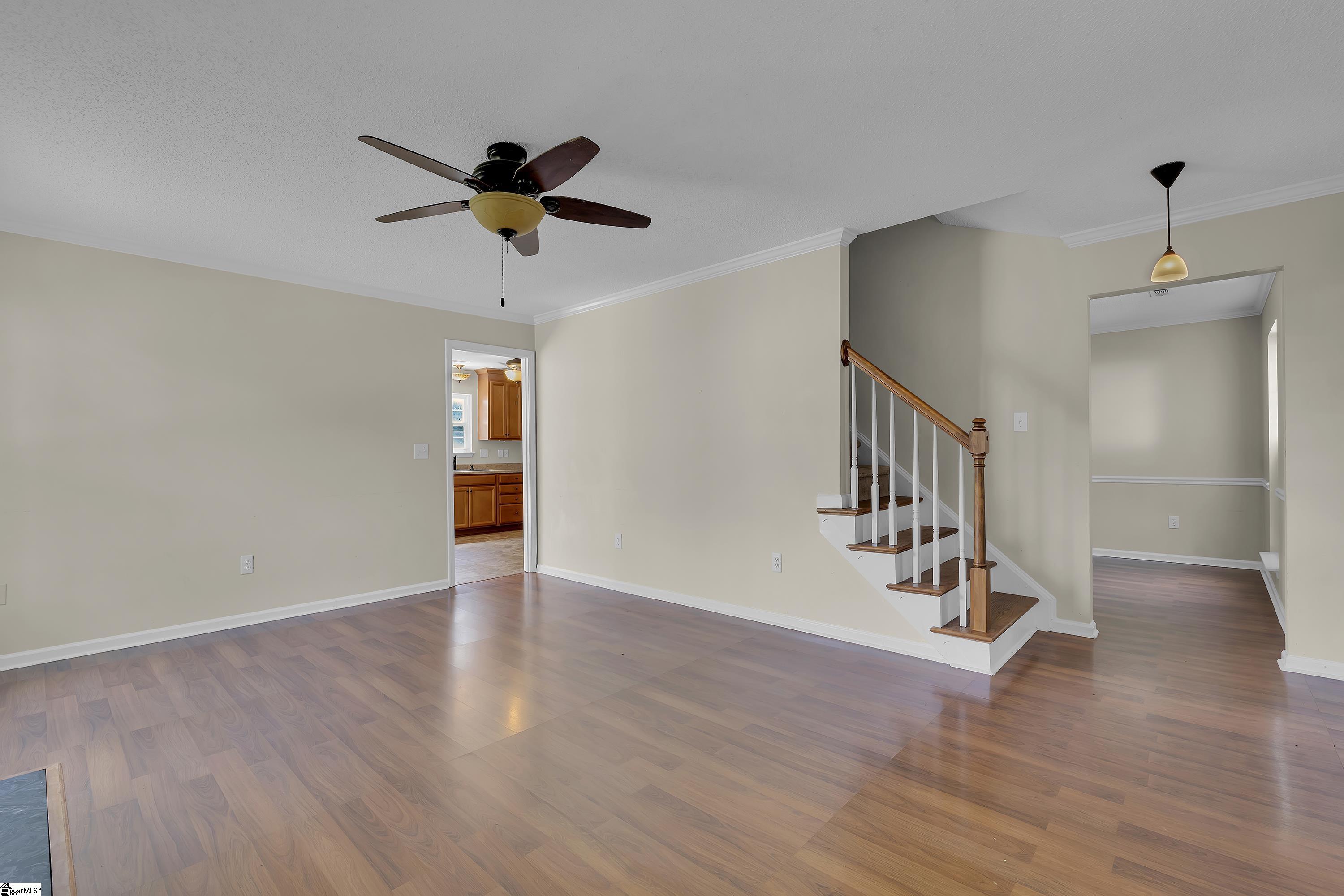 342 Riverside Chase Circle