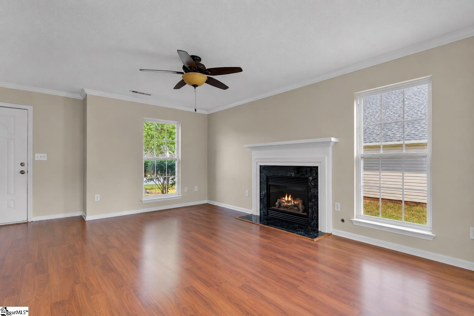 342 Riverside Chase Circle
