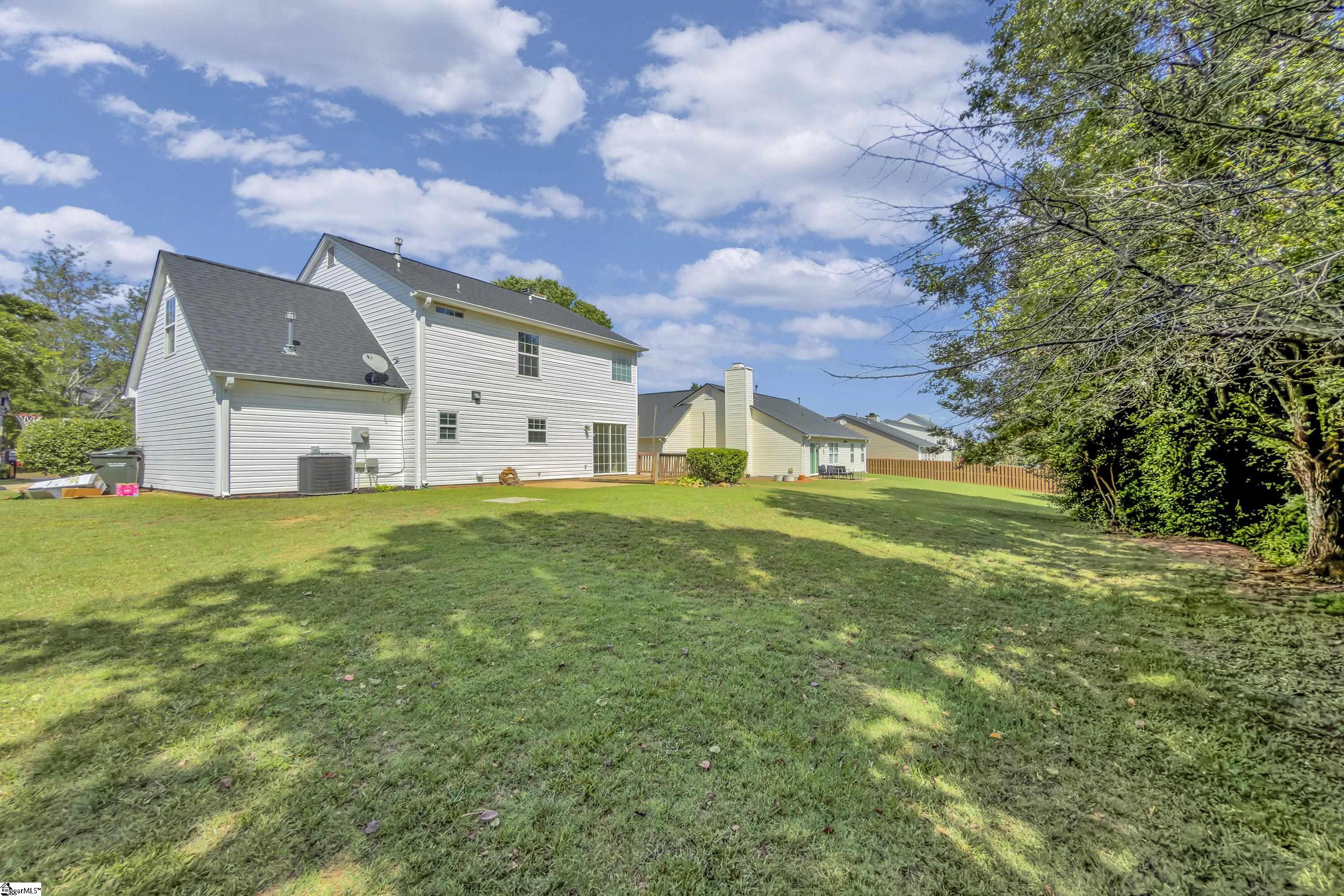342 Riverside Chase Circle