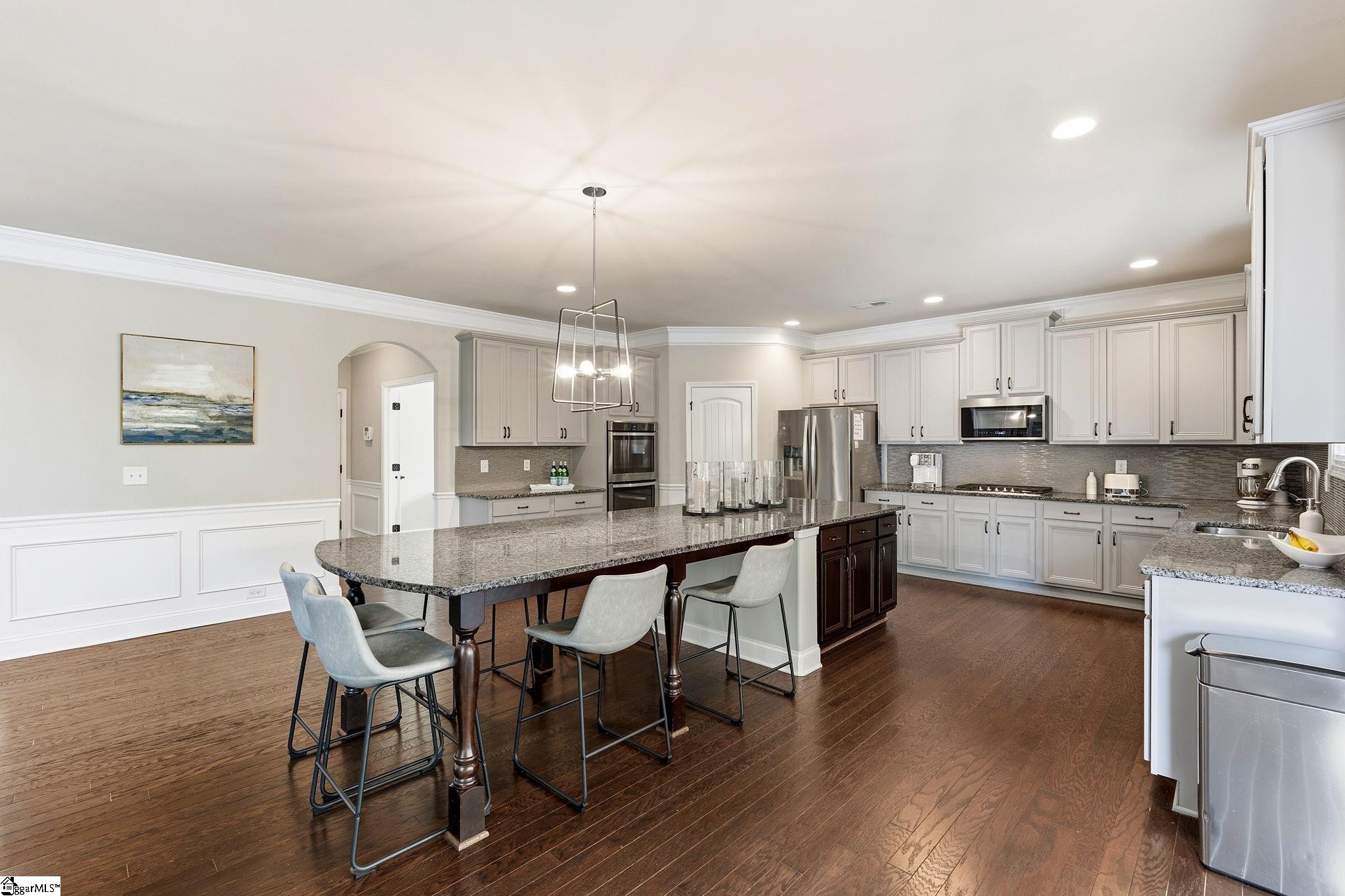 235 Tuxedo Lane