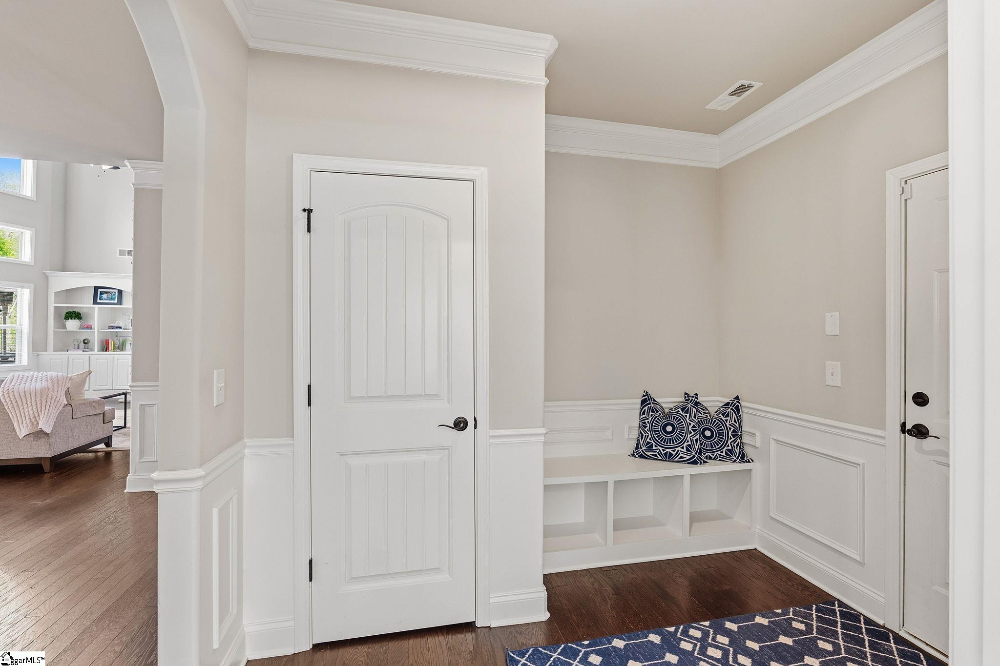 235 Tuxedo Lane