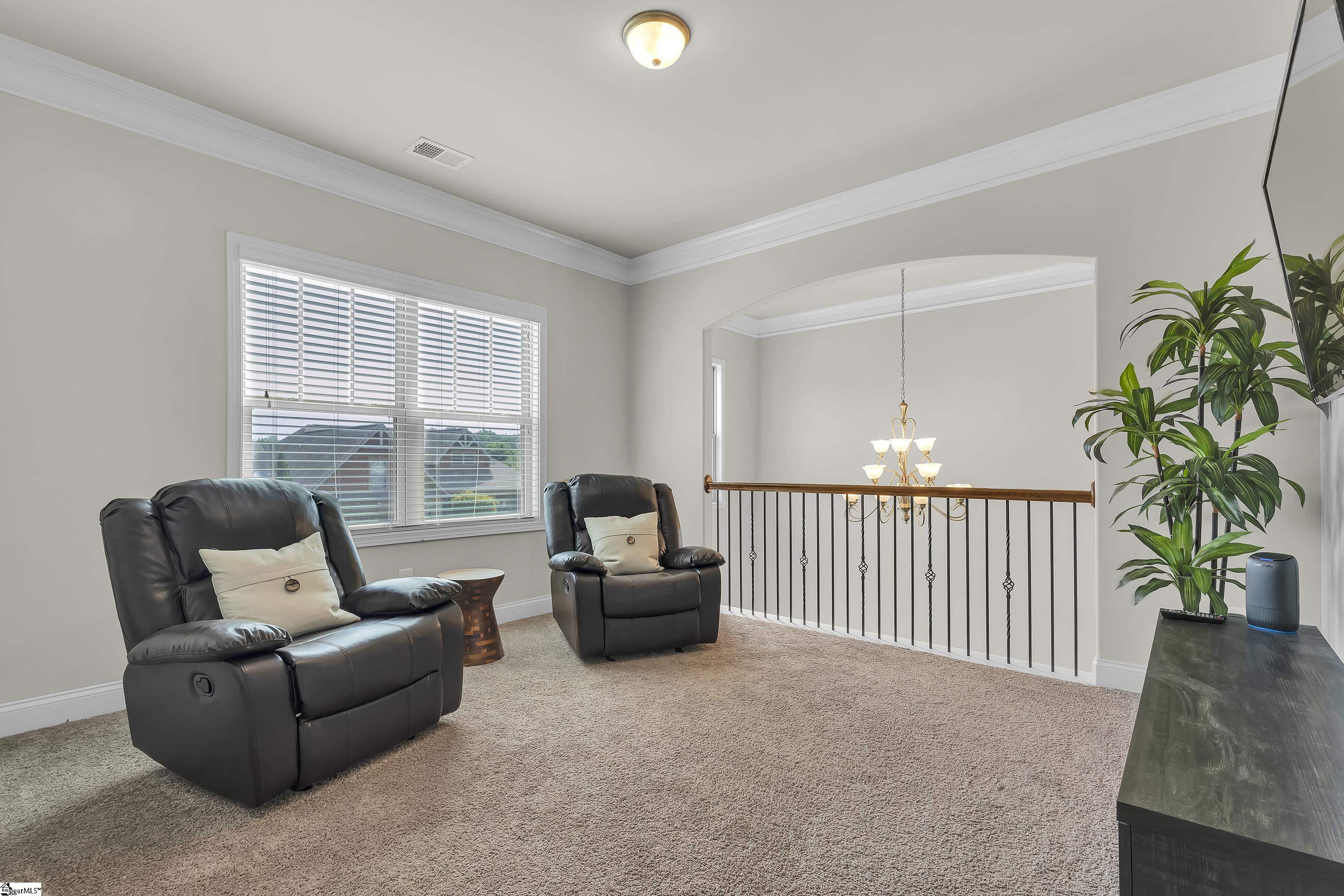 3 Dunsborough Drive