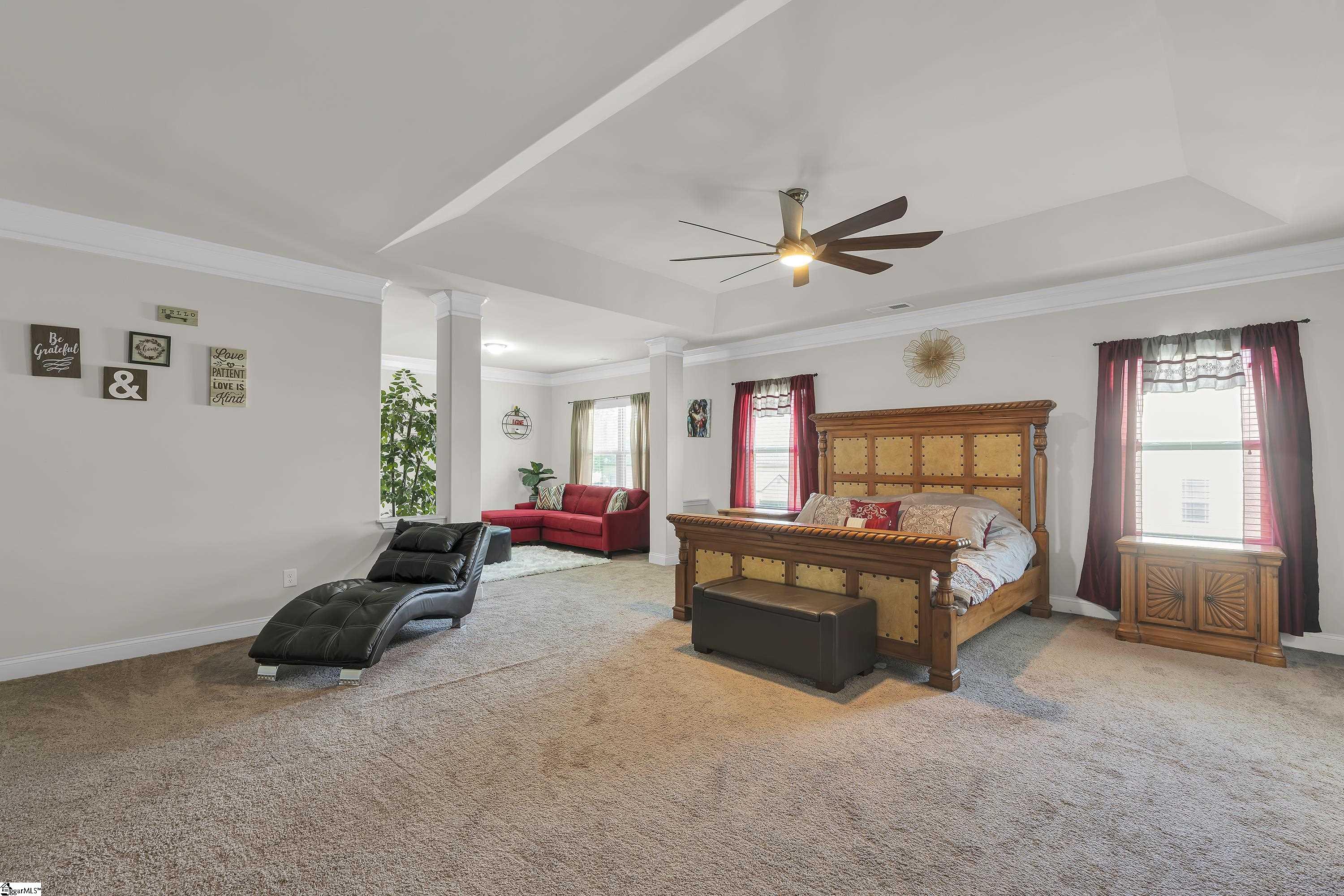 3 Dunsborough Drive