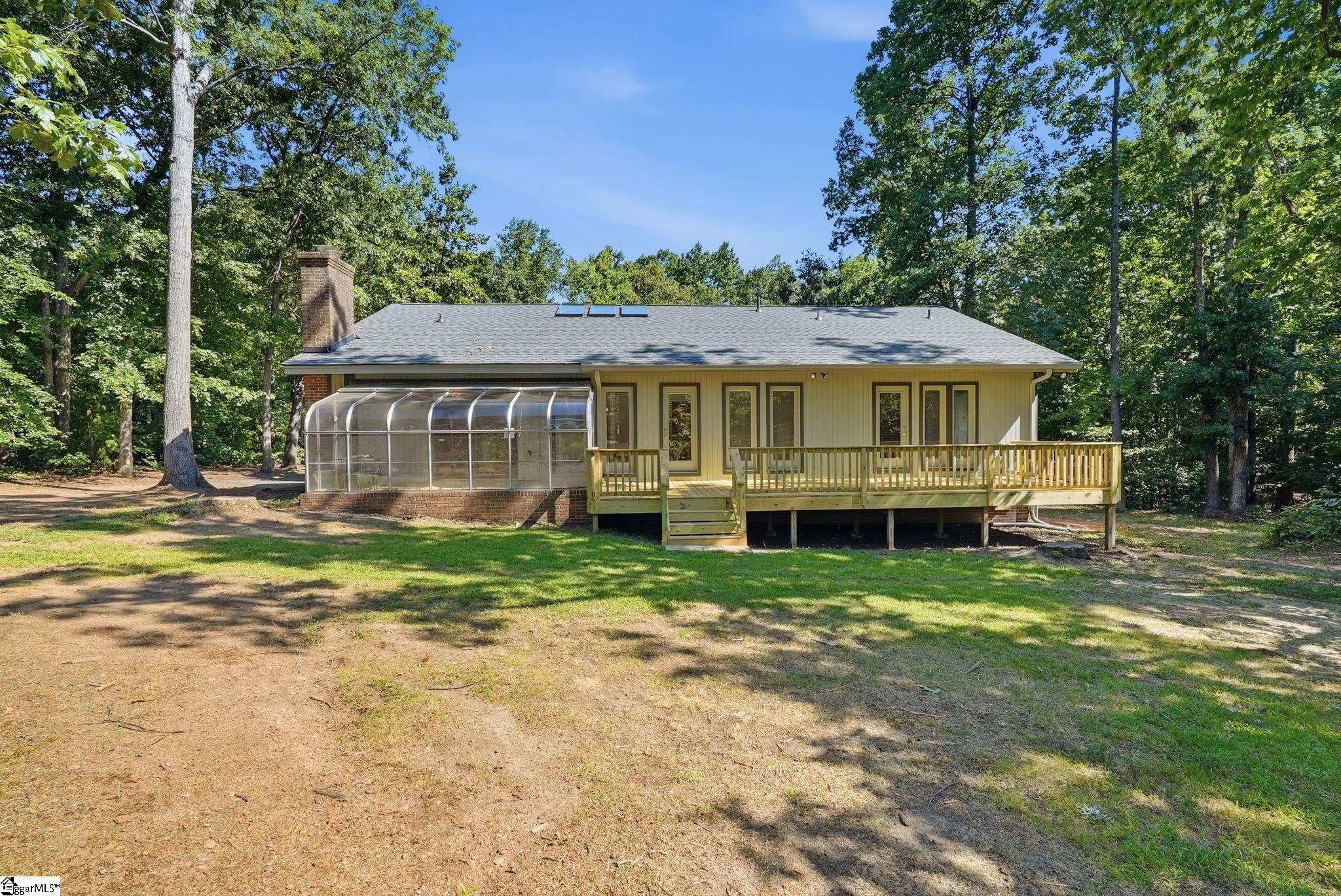 2 Red Oak Road