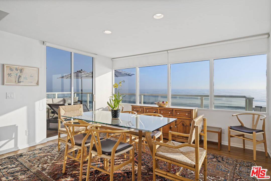 21938 PACIFIC COAST HWY