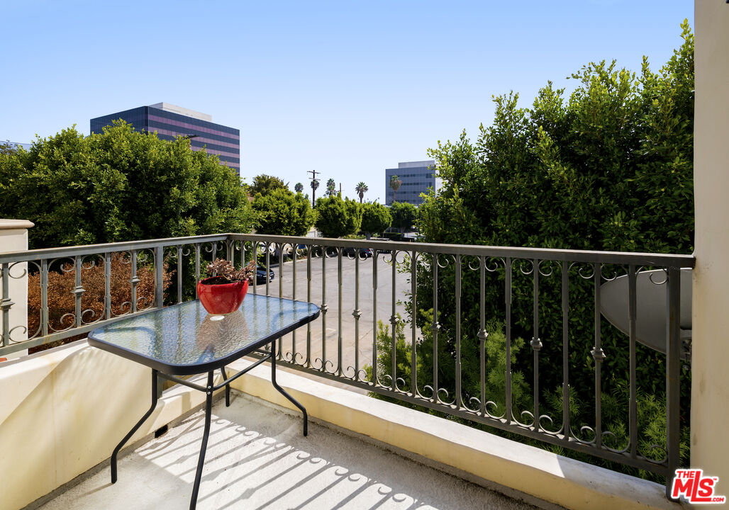 1127 Princeton St Unit: 102