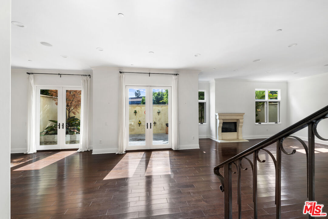 1127 Princeton St Unit: 102