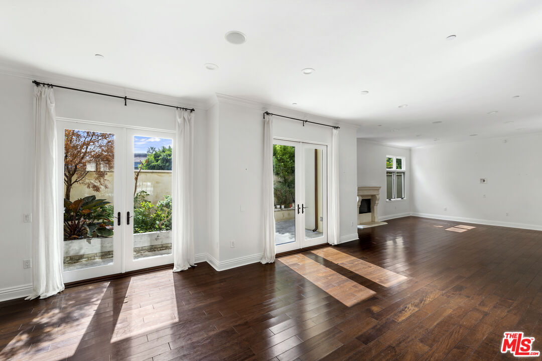 1127 Princeton St Unit: 102