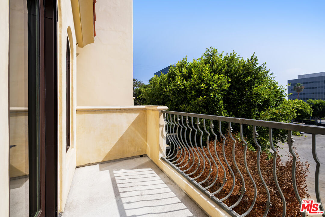 1127 Princeton St Unit: 102