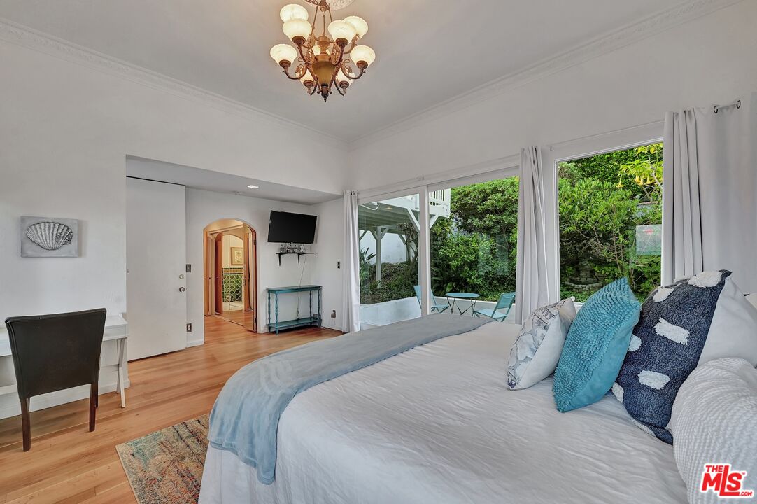 21625 Pacific Coast Hwy