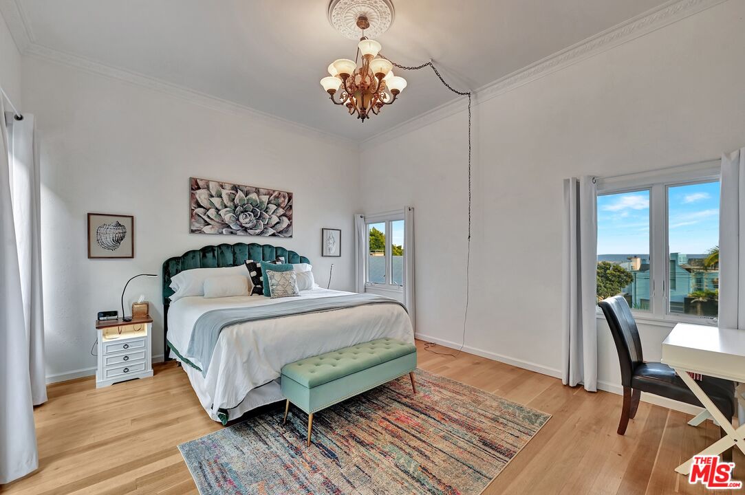 21625 Pacific Coast Hwy