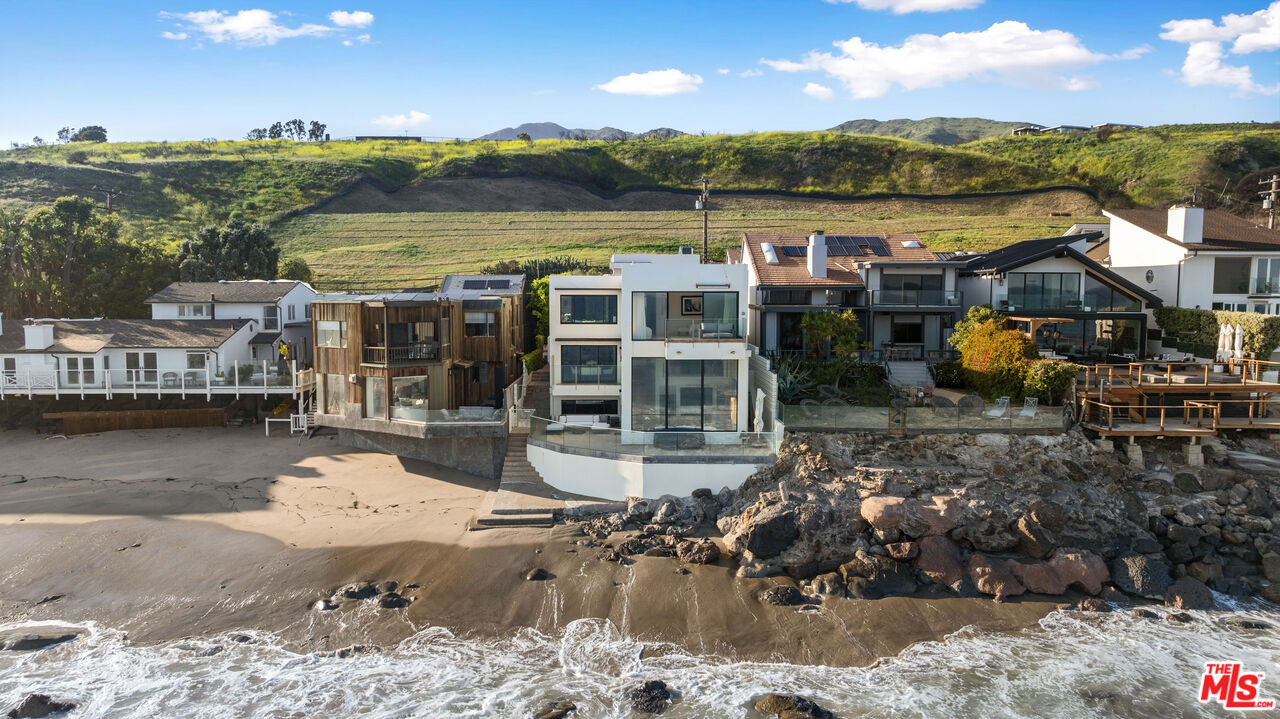 24146 Malibu Rd