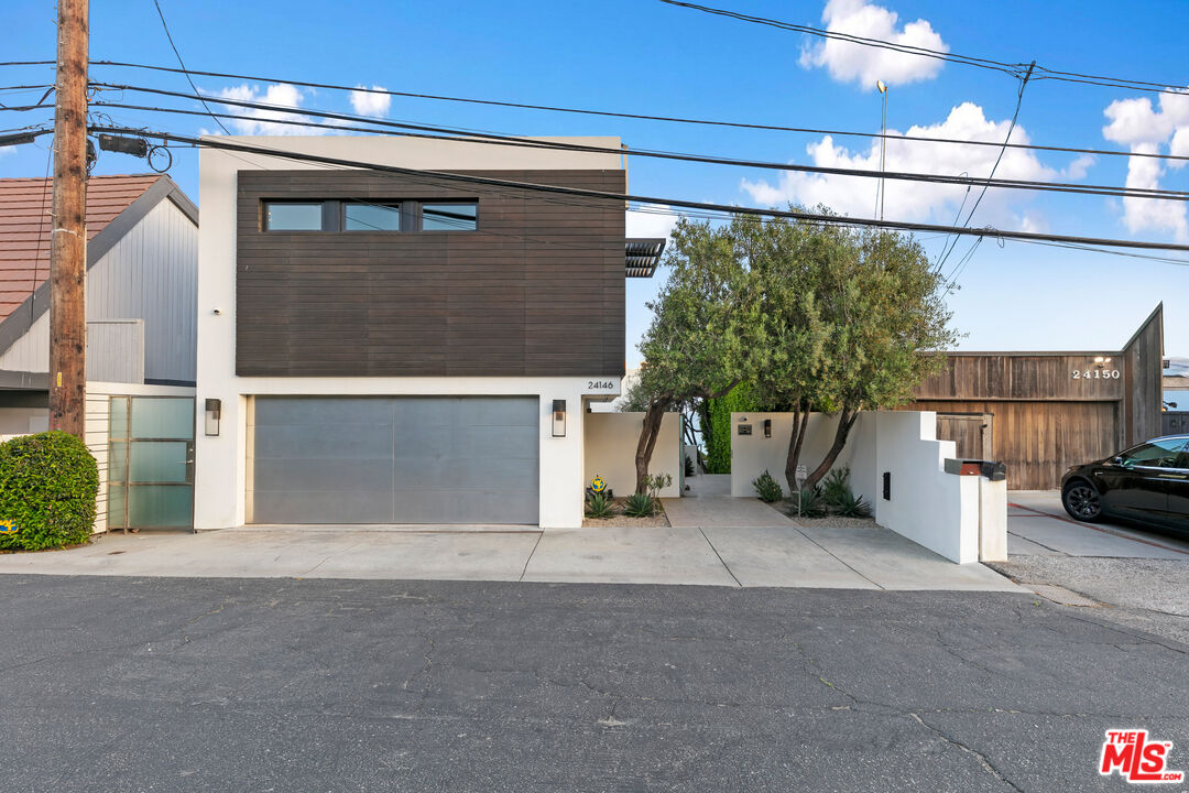 24146 Malibu Rd