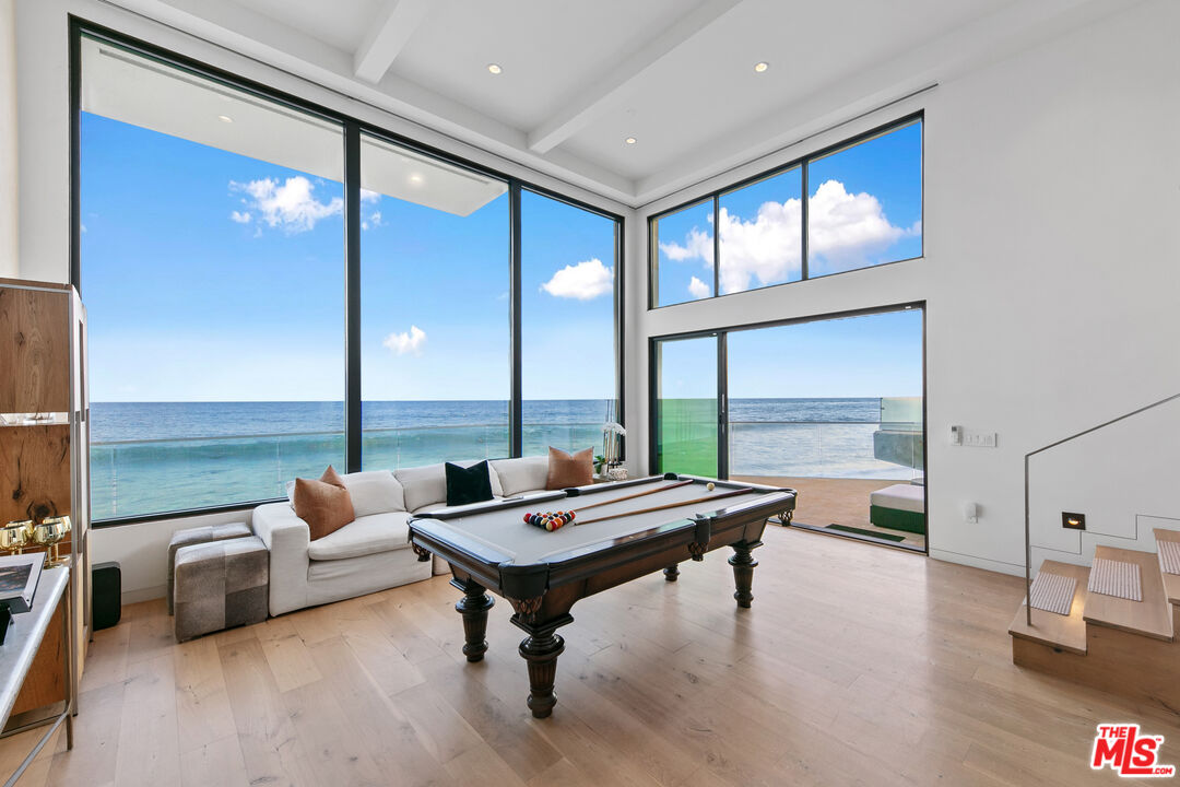 24146 Malibu Rd