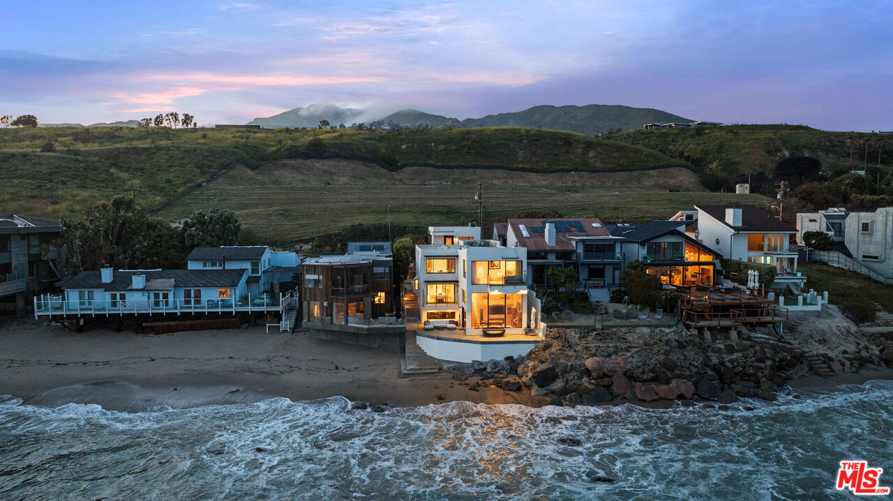 24146 Malibu Rd