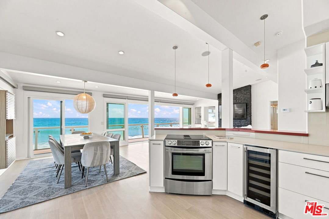 24742 Malibu Rd