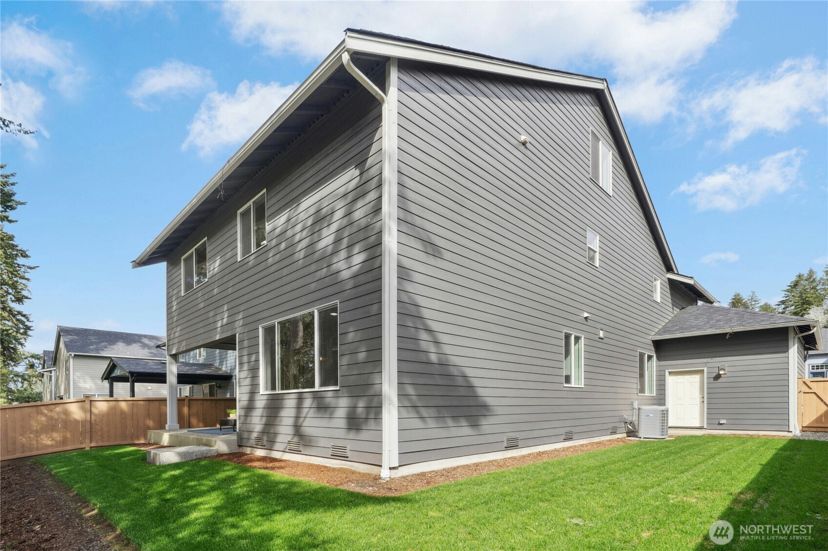 16402 8th Avenue E Unit: 22