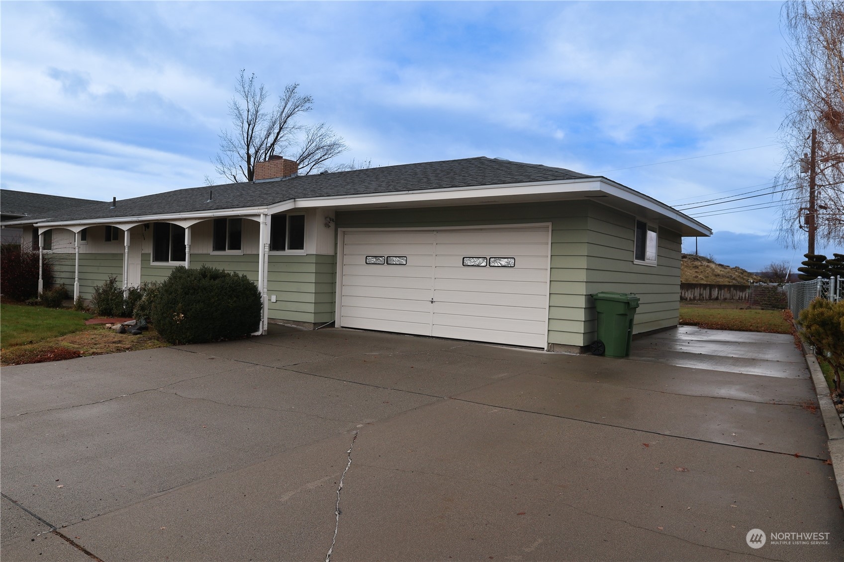 116 Silver Drive