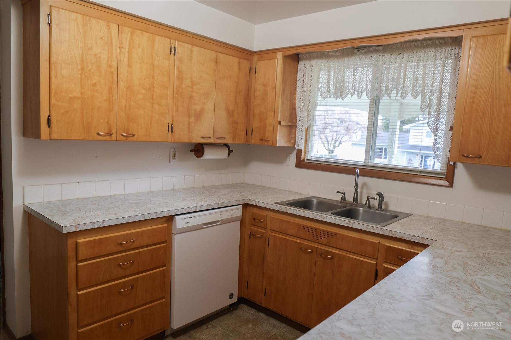 116 Silver Drive