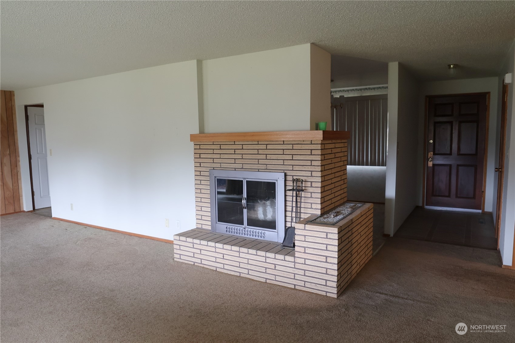 116 Silver Drive