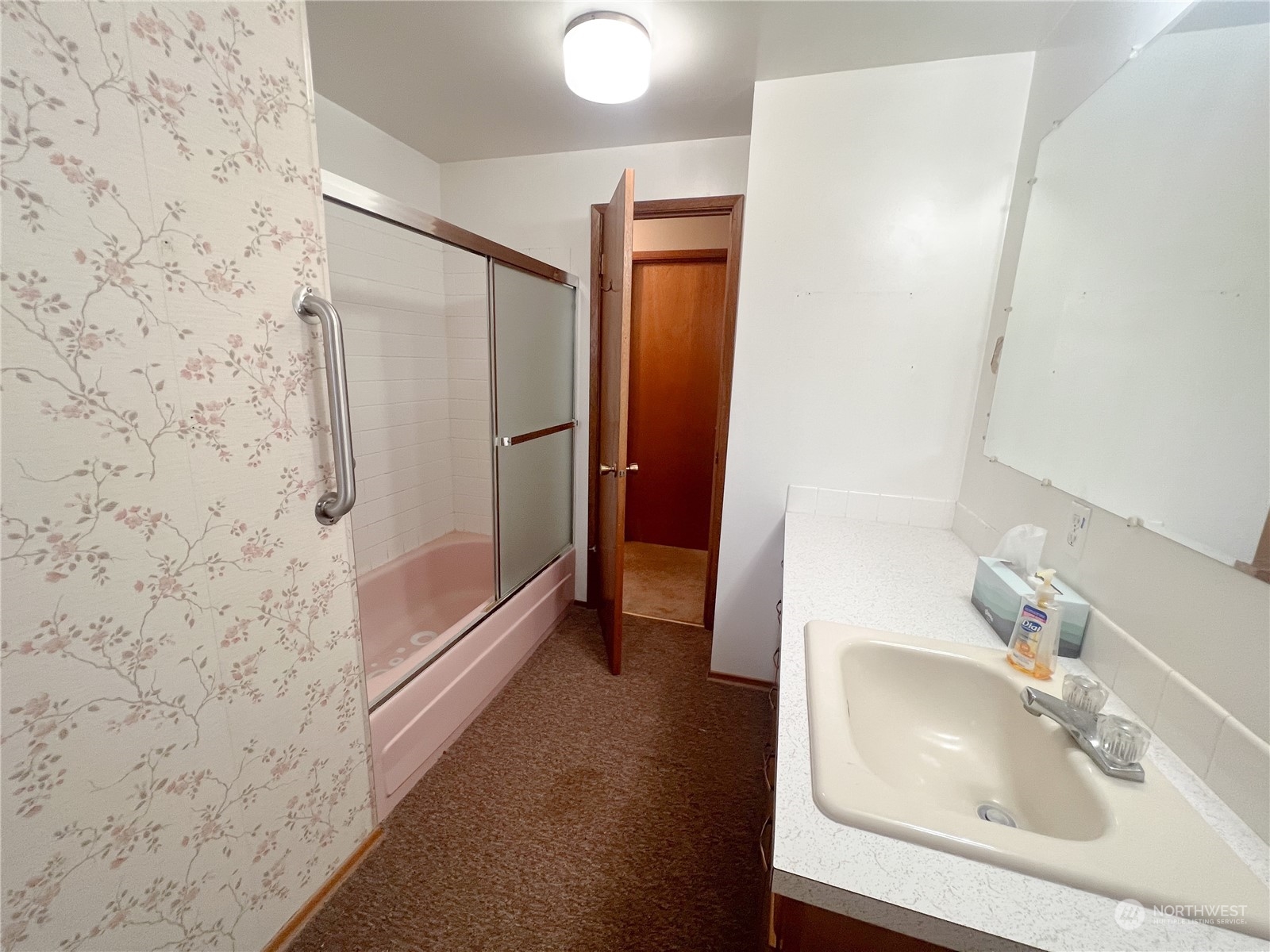 116 Silver Drive