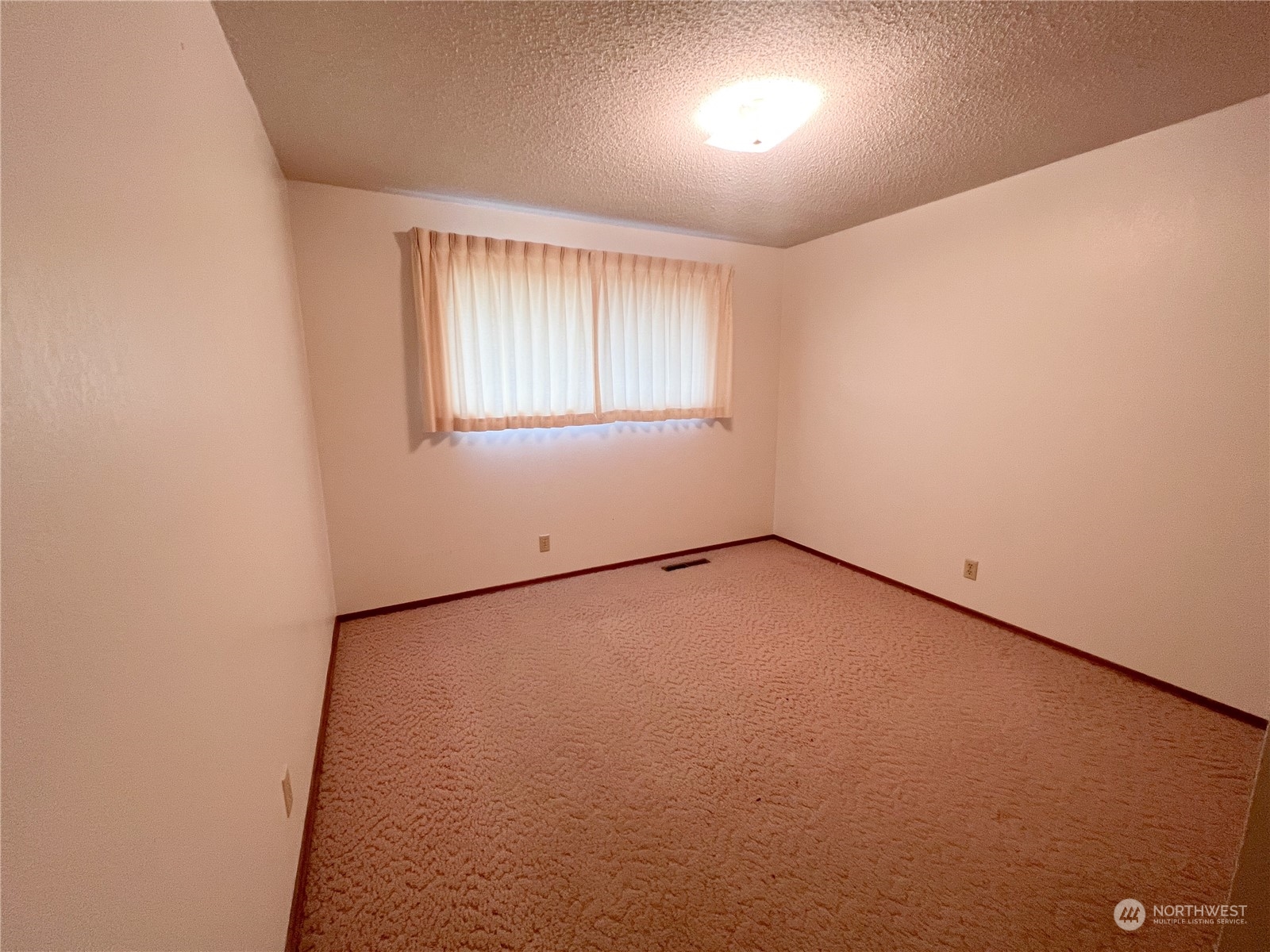 116 Silver Drive