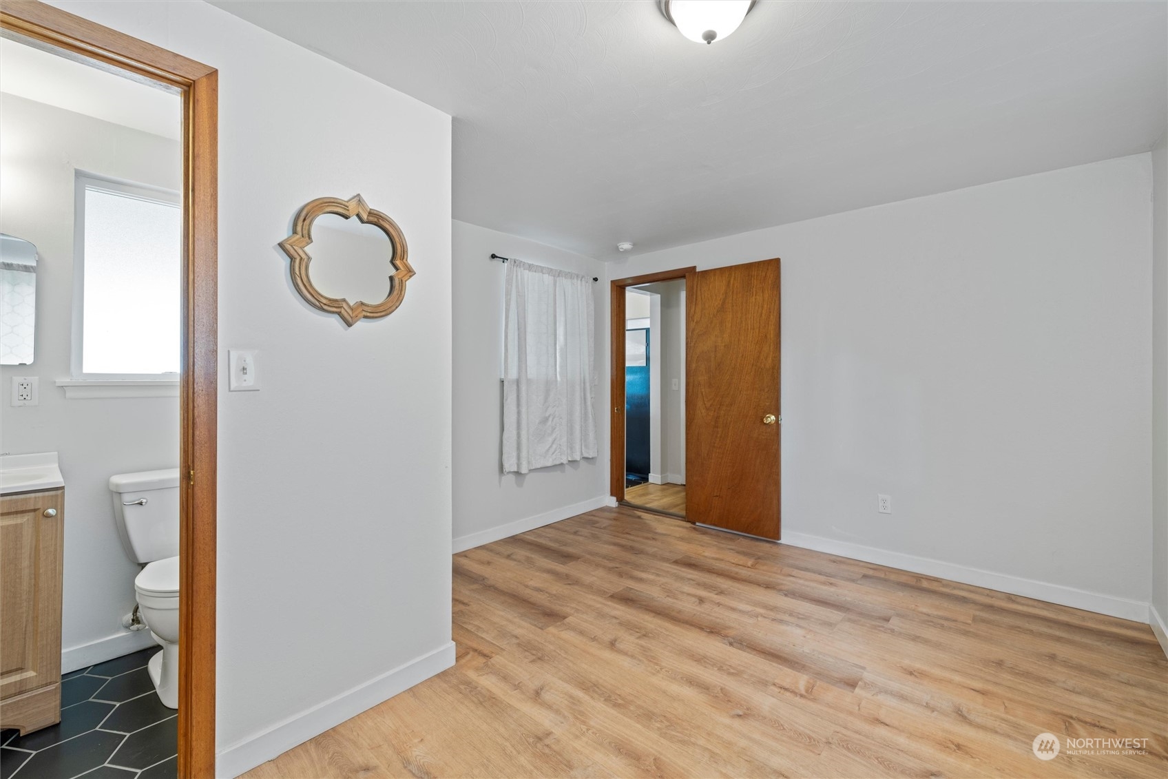 836 Pleasant Street