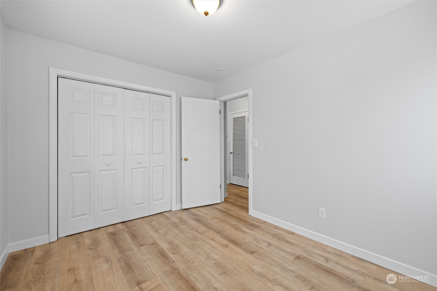 836 Pleasant Street