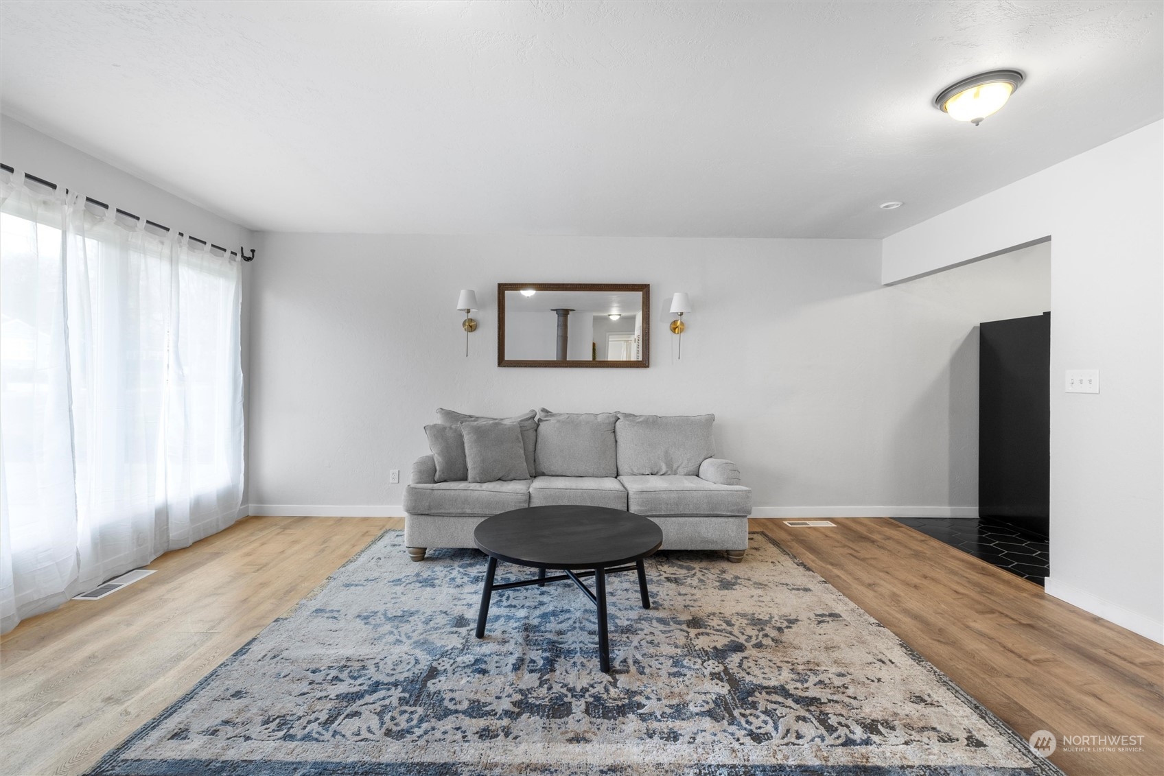 836 Pleasant Street