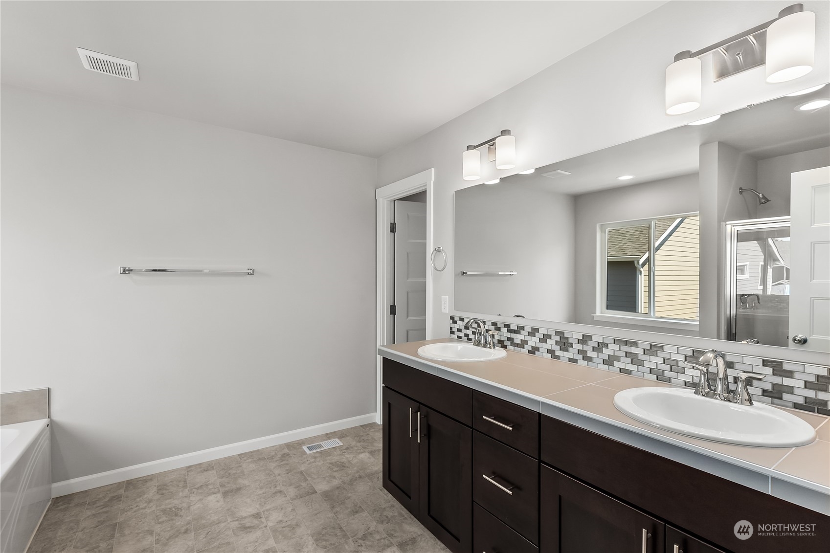 16617 8th Avenue E Unit: 93