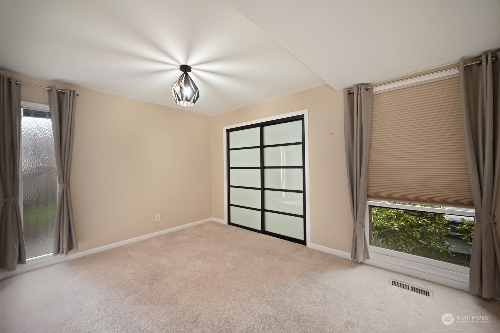 10921 Glen Acres Drive S Unit: C