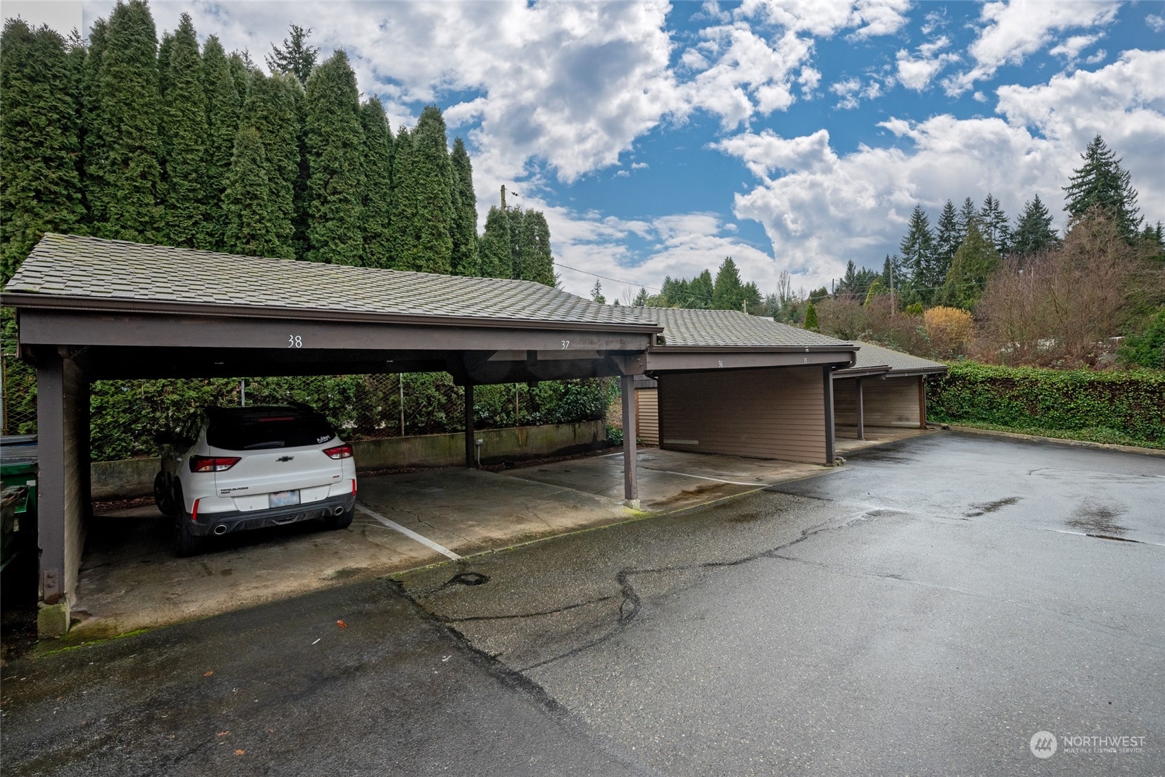 10921 Glen Acres Drive S Unit: C