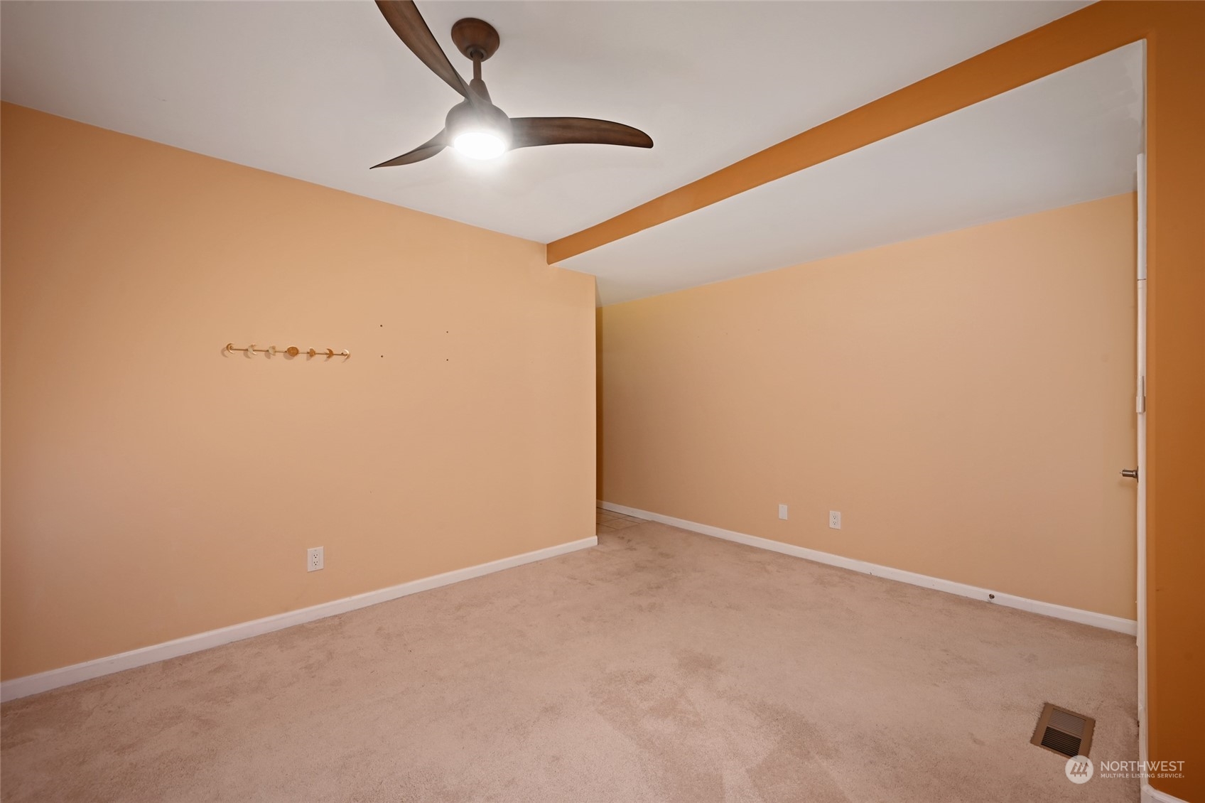 10921 Glen Acres Drive S Unit: C
