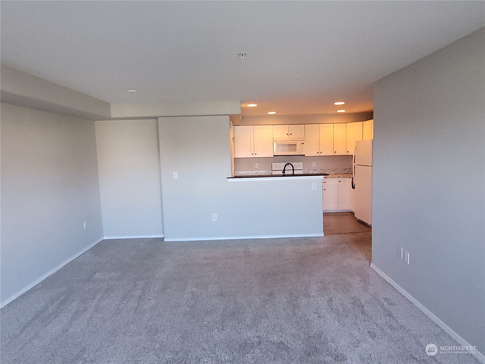2522 Rucker Avenue Unit: 308