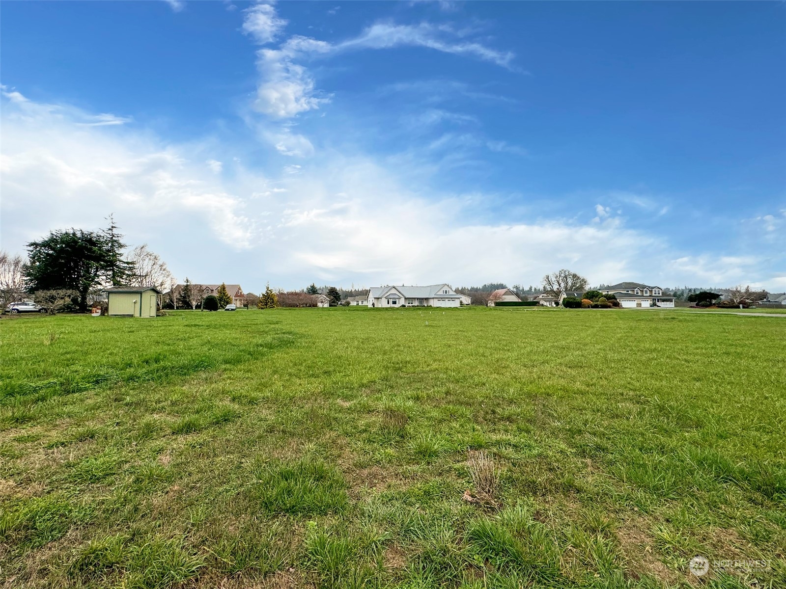 999 Macawa Trail