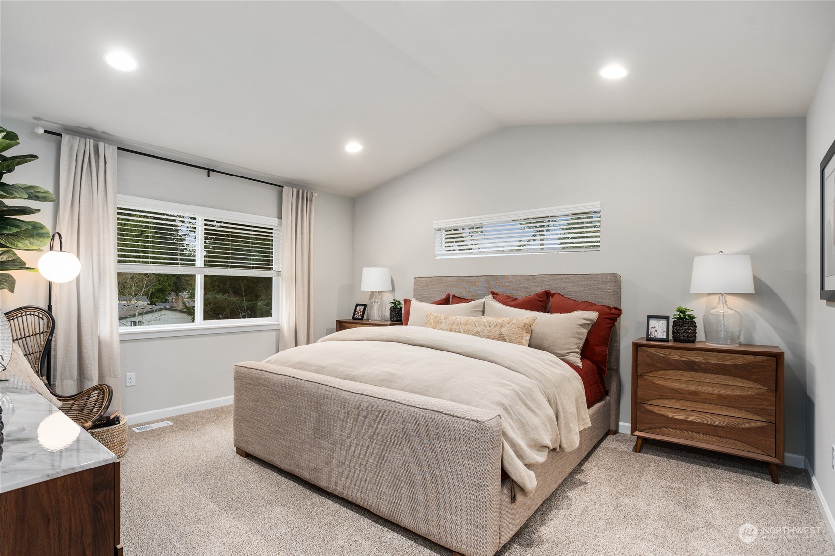 16510 8th Avenue E Unit: 14