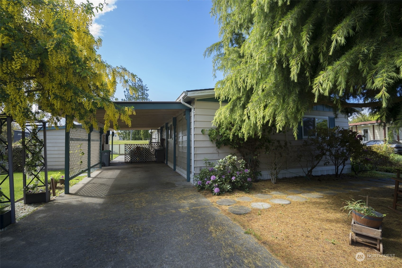 140 Heather Circle